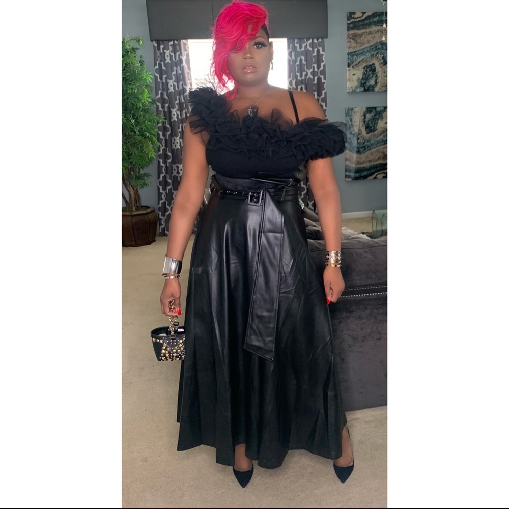 Fit for a queen skirt